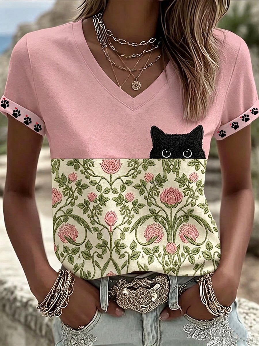 Women's Black Cat With Floral Graphic Casual Short Sleeve T-shirt